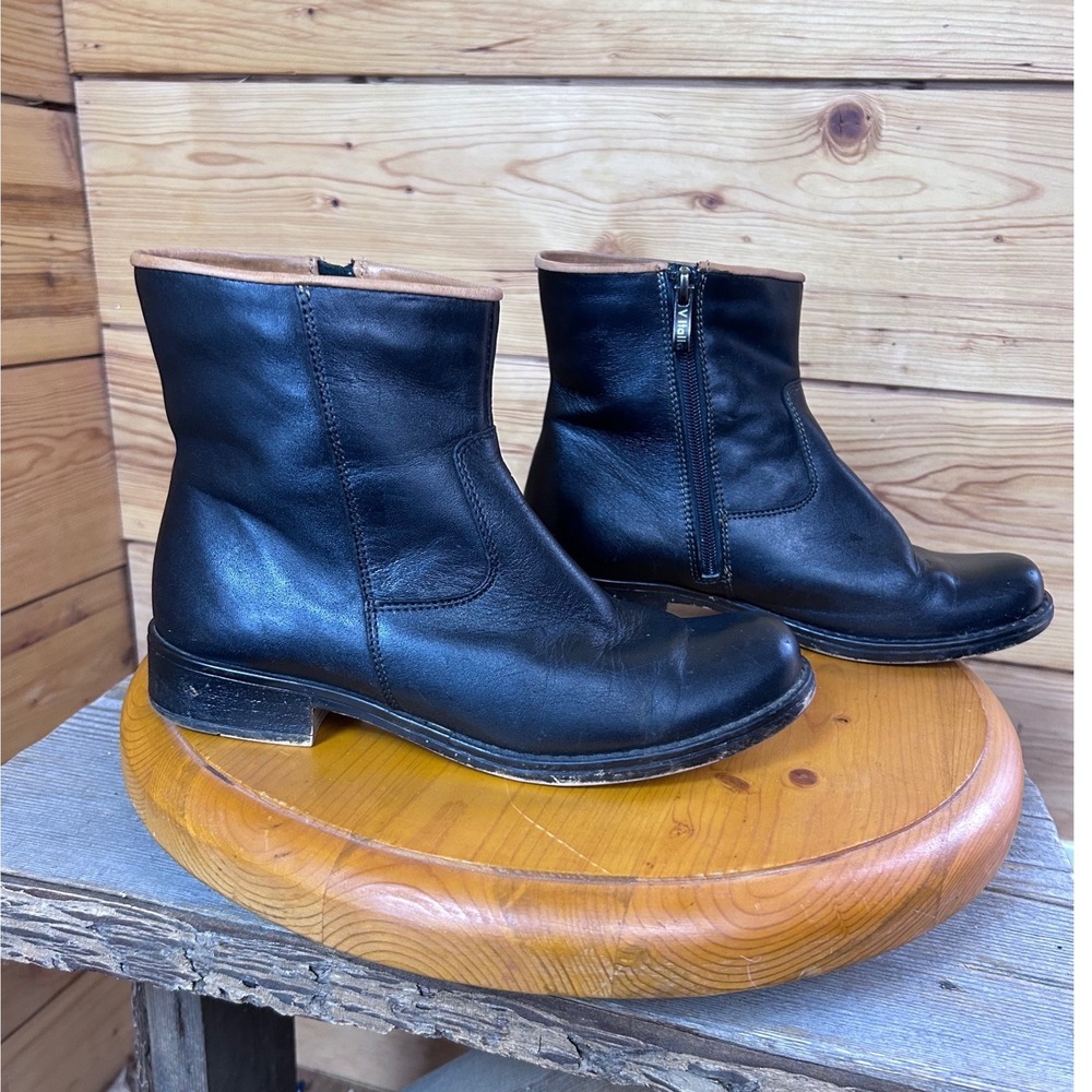 Vitalia Black Leather Fleece‎ Lined Ankle Boots Lavorazione Artigiana Size 38